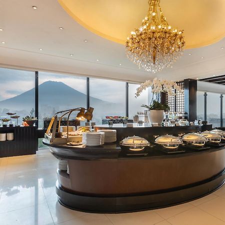 Mustika Yogyakarta Resort And Spa Maguwo Екстериор снимка