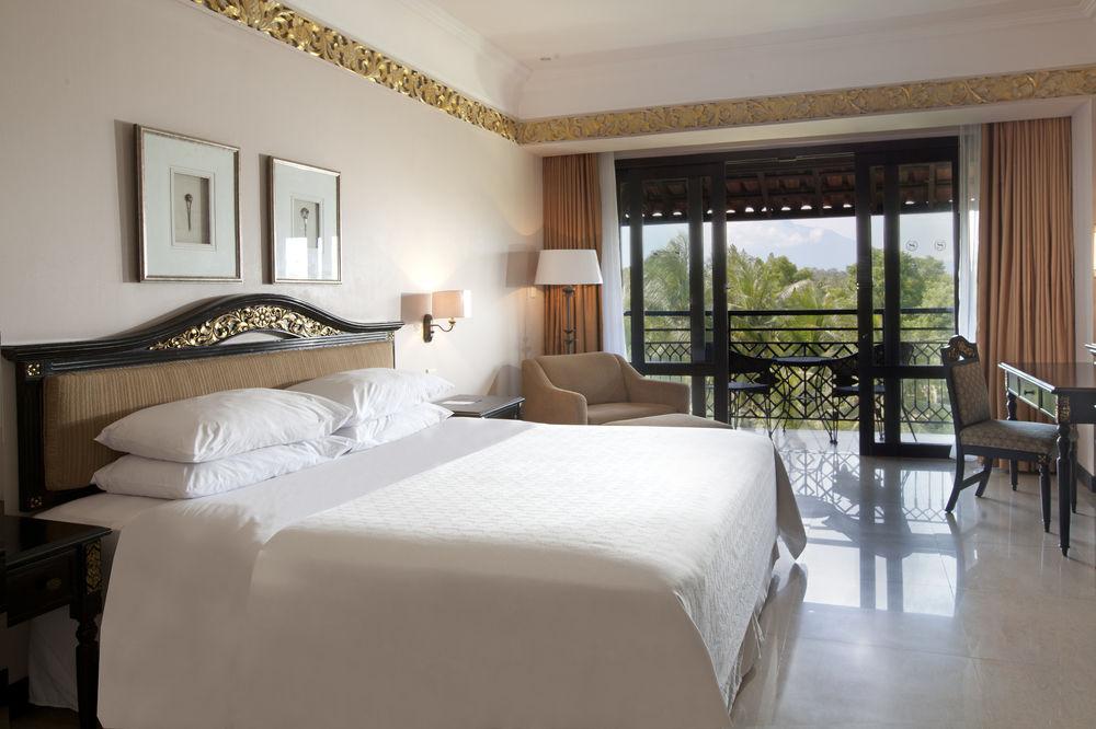 Mustika Yogyakarta Resort And Spa Maguwo Екстериор снимка