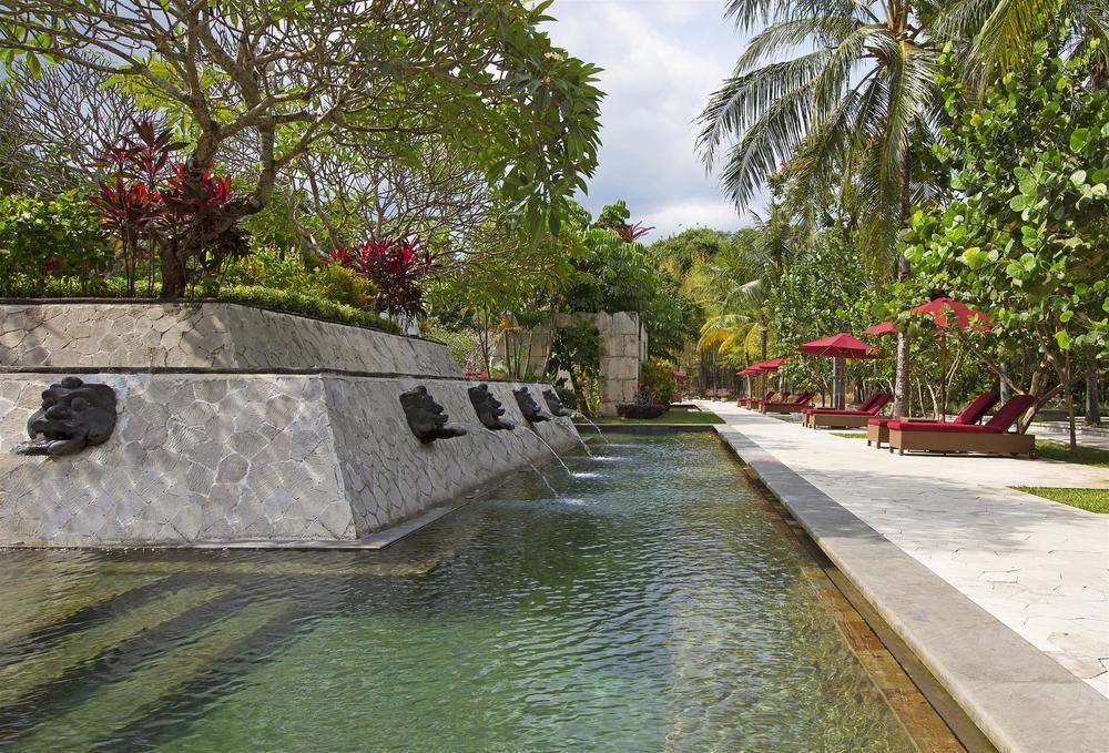 Mustika Yogyakarta Resort And Spa Maguwo Екстериор снимка