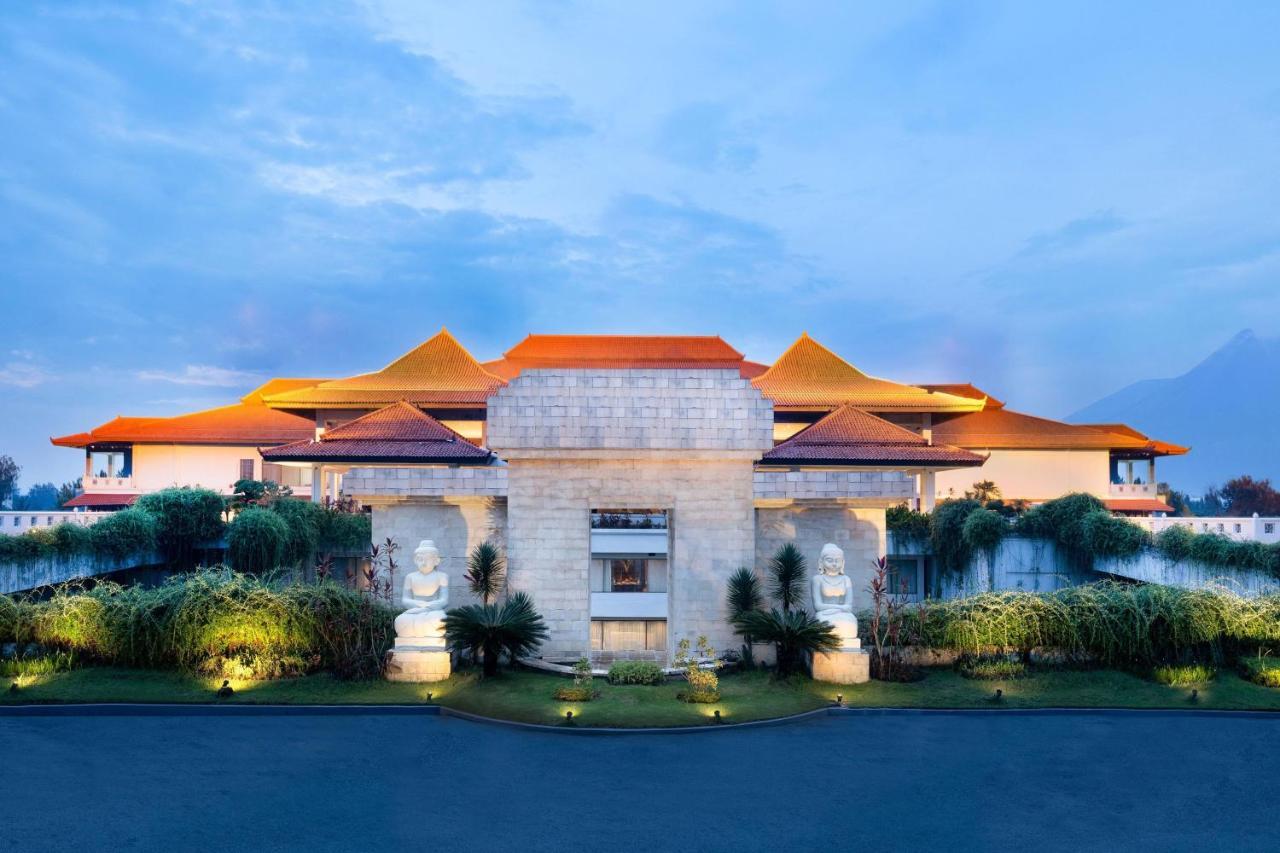 Mustika Yogyakarta Resort And Spa Maguwo Екстериор снимка