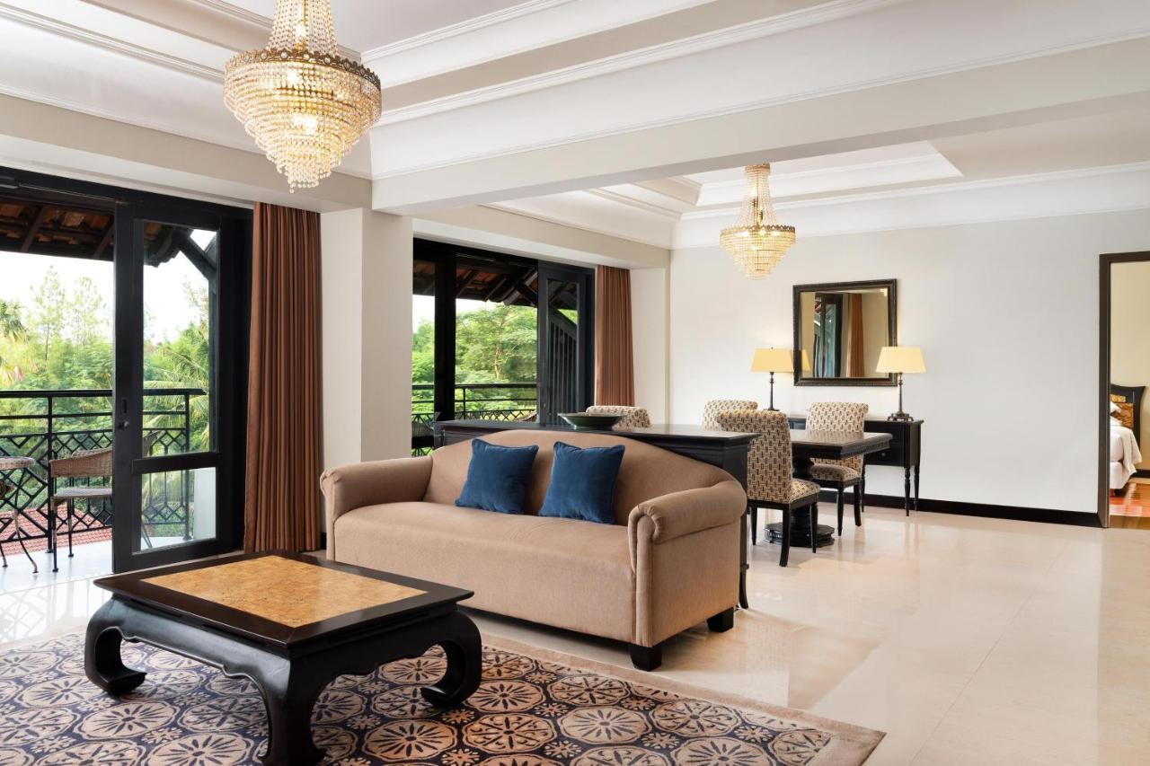 Mustika Yogyakarta Resort And Spa Maguwo Екстериор снимка