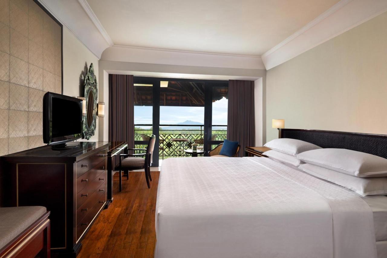 Mustika Yogyakarta Resort And Spa Maguwo Екстериор снимка