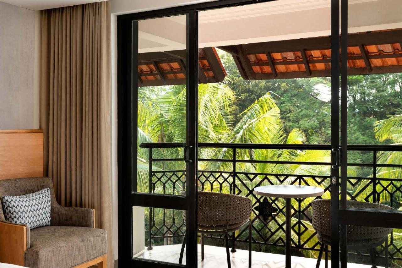 Mustika Yogyakarta Resort And Spa Maguwo Екстериор снимка