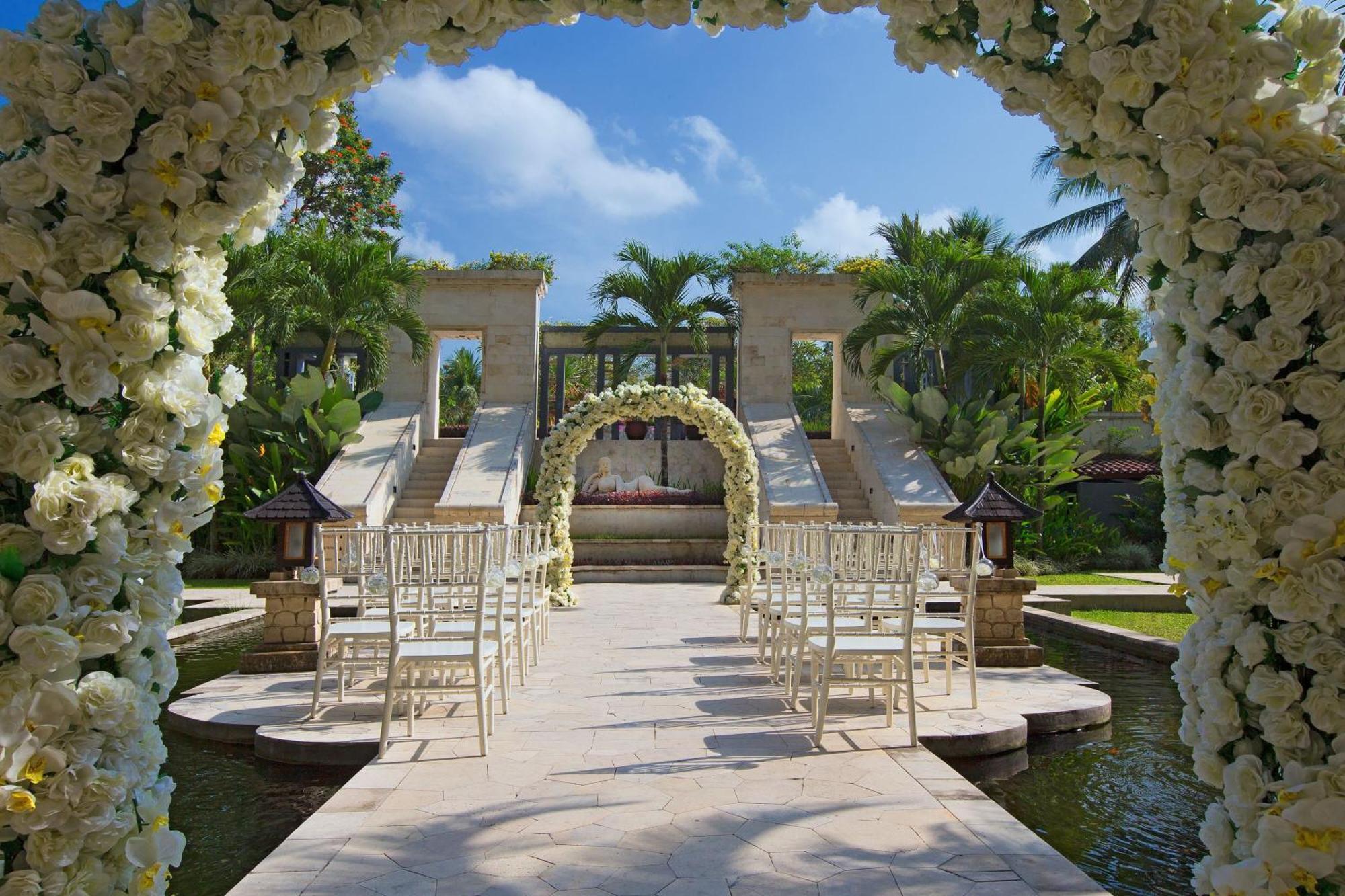 Mustika Yogyakarta Resort And Spa Maguwo Екстериор снимка